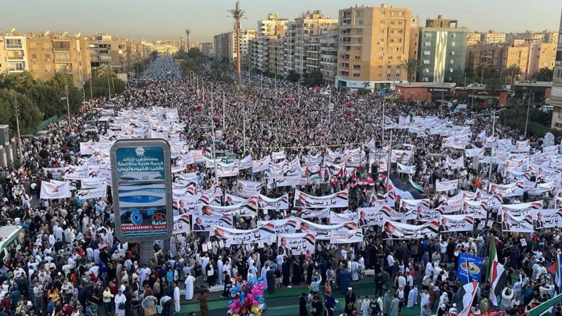 عشرات الشهداء والجرحى في العدوان المتواصل على القطاع وتظاهرات تضامنية  مع غزة في مصر